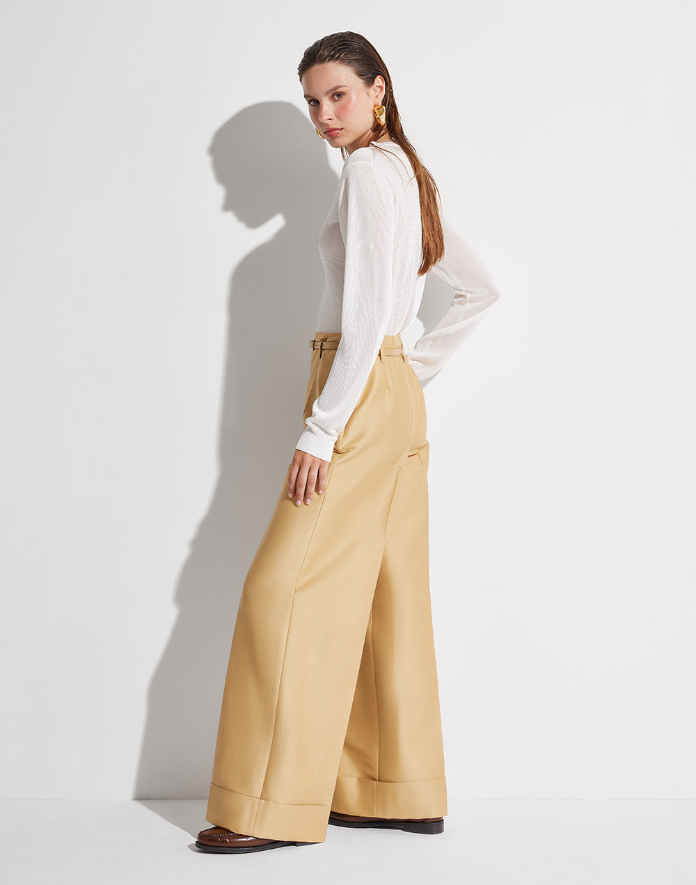 Pantalone palazzo con risvolto